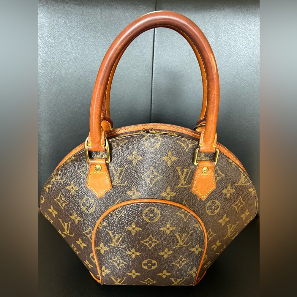LOUIS VUITTON Retired Ellipse PM Monogram Handbag Vintage
